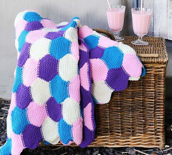 Knit a pretty blanket